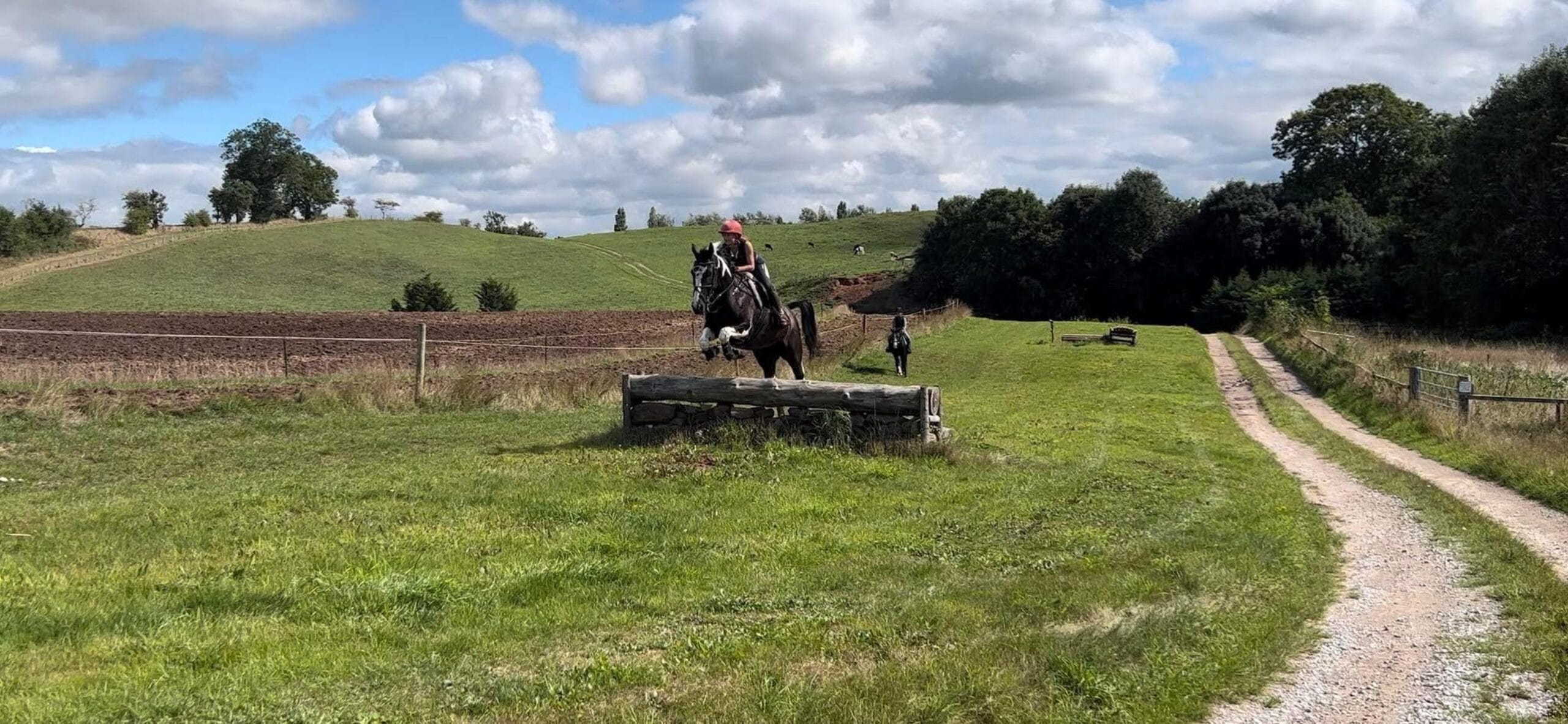 tilstone_gallops_hd_upscaled